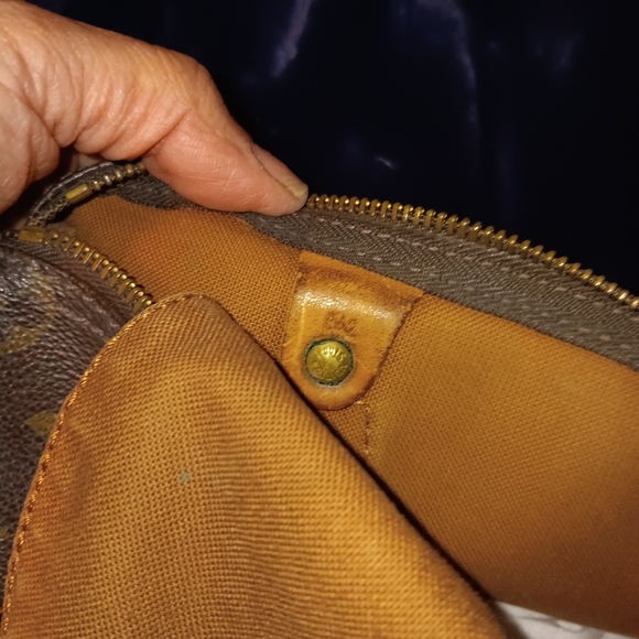 "Authentic" Louis Vuitton Speedy 25 - Picture 6 of 16